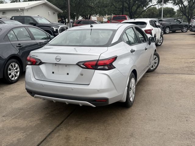 2024 Nissan Versa 1.6 S