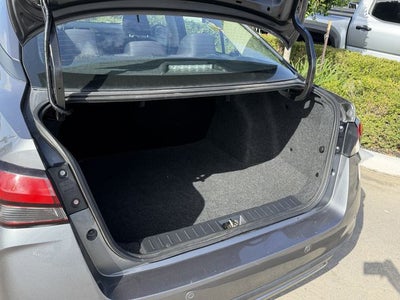 2024 Nissan Versa 1.6 S