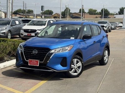 2023 Nissan Kicks S