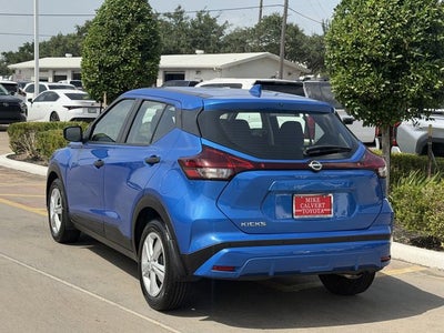 2023 Nissan Kicks S