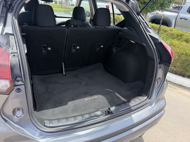 2024 Nissan Kicks S
