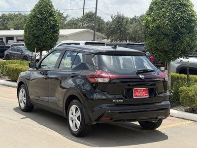2024 Nissan Kicks S