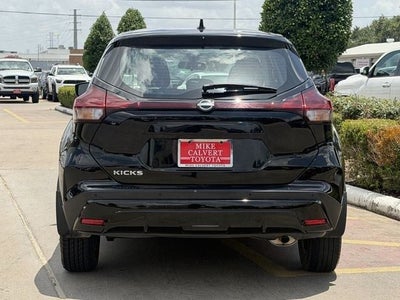 2024 Nissan Kicks S