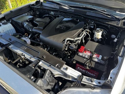 2022 Toyota Tacoma SR5 V6