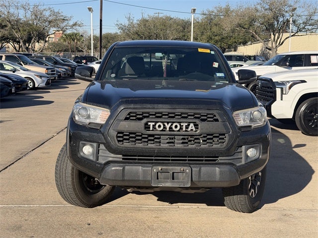 2017 Toyota Tacoma SR V6