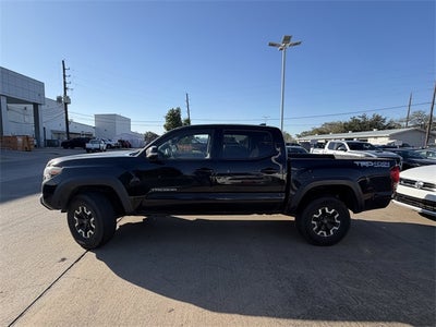 2017 Toyota Tacoma SR V6