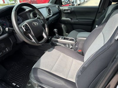 2022 Toyota Tacoma V6