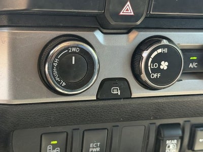 2020 Toyota Tacoma SR5 V6