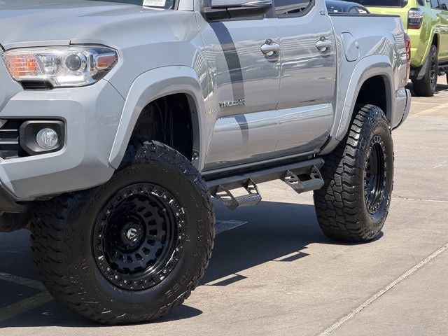 2020 Toyota Tacoma SR5 V6