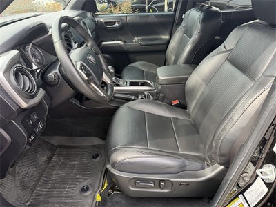 2023 Toyota Tacoma Limited V6