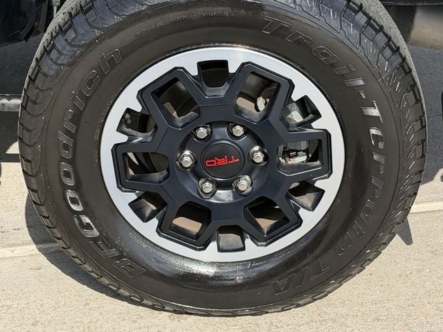 2024 Toyota Tacoma TRD Off-Road