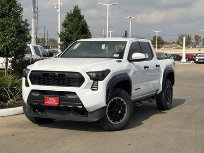 2026 Toyota Tacoma Hybrid TRD Off Road