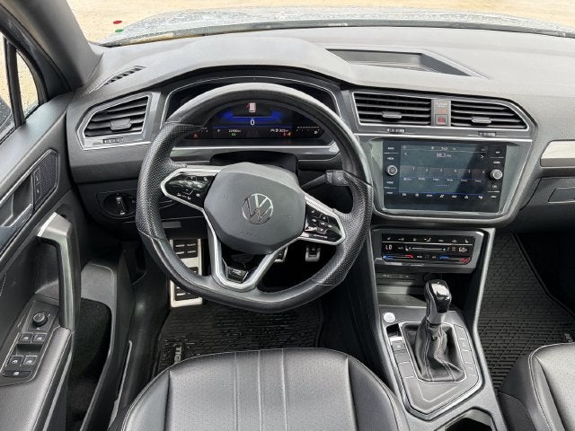 2023 Volkswagen Tiguan 2.0T SE R-Line Black