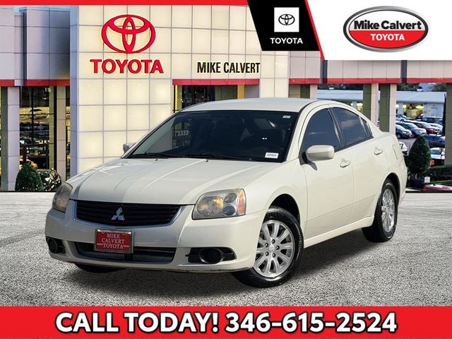 2009 Mitsubishi Galant ES's photo