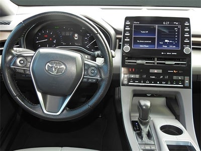 2020 Toyota Avalon XLE