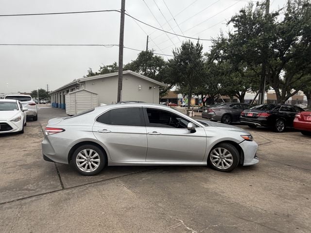 2019 Toyota Camry LE