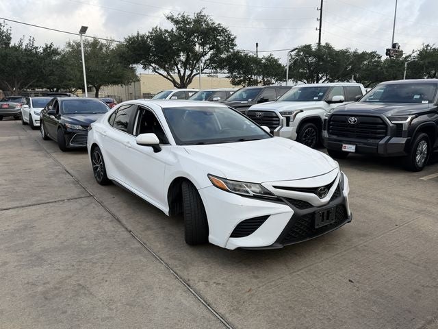 2019 Toyota Camry SE