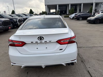 2019 Toyota Camry SE
