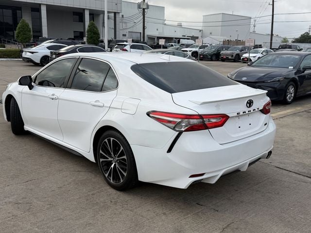 2019 Toyota Camry SE