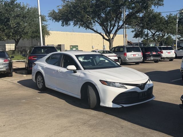 2018 Toyota Camry LE