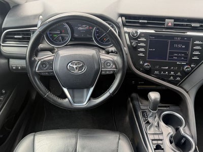 2019 Toyota Camry Hybrid XLE