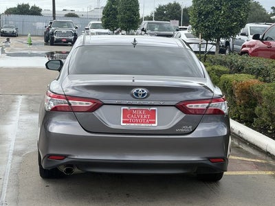 2019 Toyota Camry Hybrid XLE