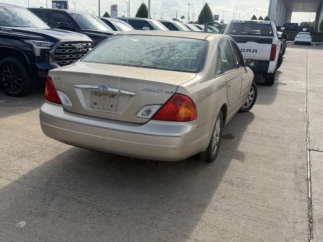 2002 Toyota Avalon XL
