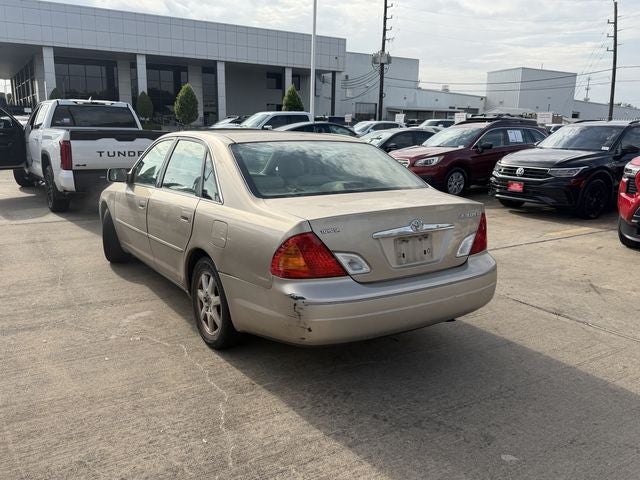 2002 Toyota Avalon XL