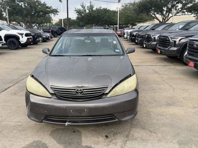 2005 Toyota Camry LE
