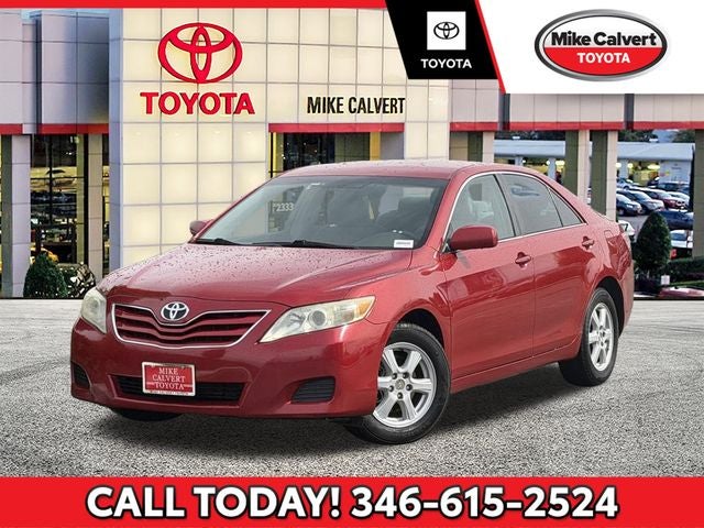 2010 Toyota Camry 2.5 Auto LE's photo