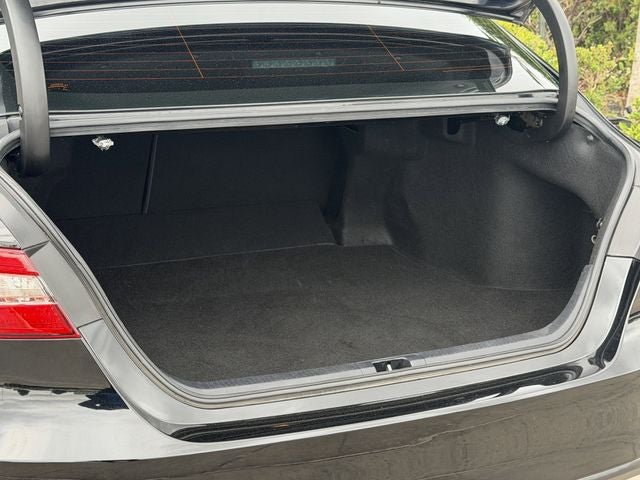 2020 Toyota Camry Hybrid LE