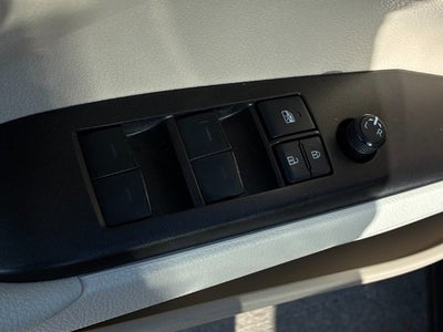 2022 Toyota Camry Hybrid LE