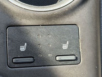 2023 Toyota Camry Hybrid LE