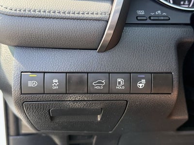 2023 Toyota Camry Hybrid LE