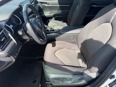 2023 Toyota Camry Hybrid LE