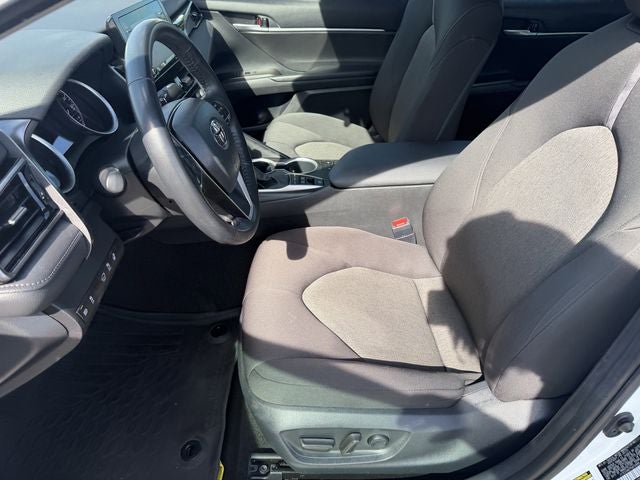 2023 Toyota Camry Hybrid LE