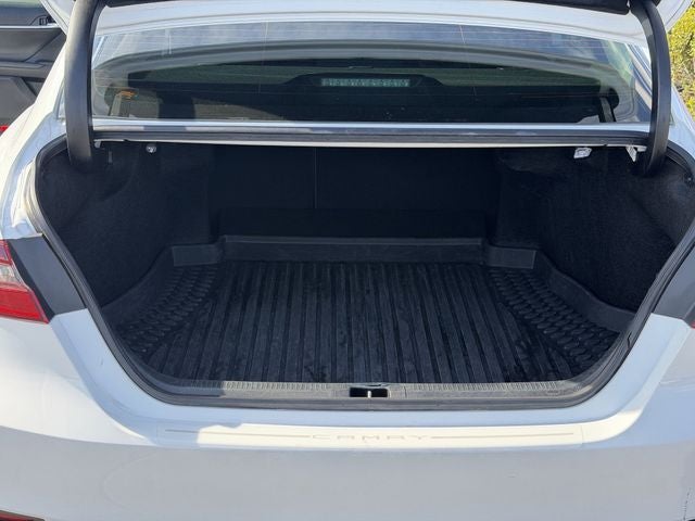 2023 Toyota Camry Hybrid LE