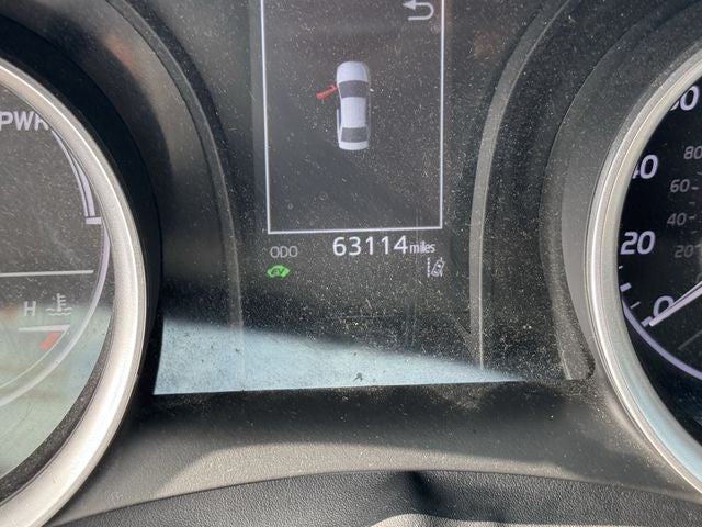 2022 Toyota Camry Hybrid LE