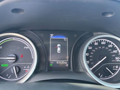 2022 Toyota Camry Hybrid LE