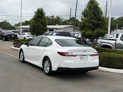 2025 Toyota Camry LE