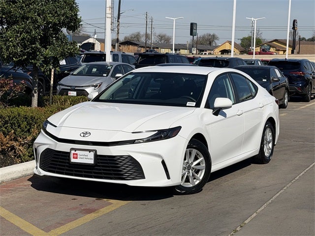 2025 Toyota Camry LE