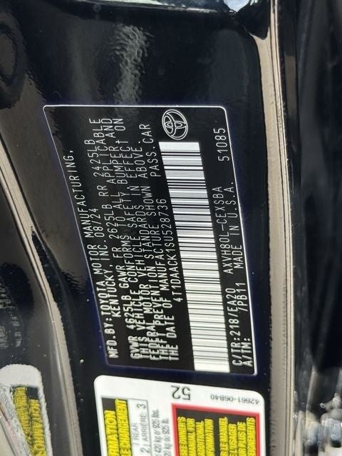 2025 Toyota Camry SE