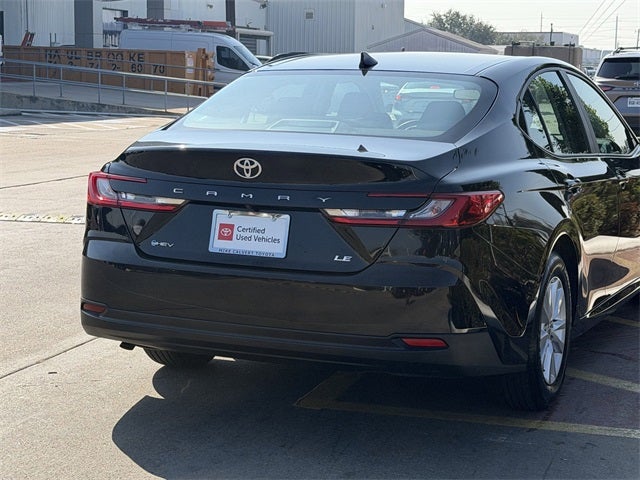 2025 Toyota Camry LE