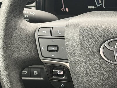 2025 Toyota Camry LE