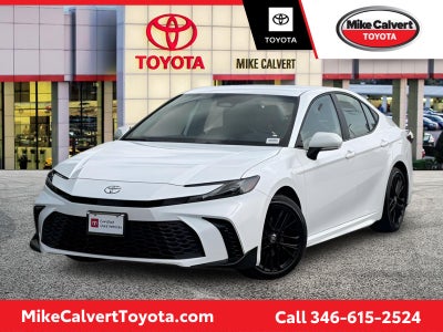 2025 Toyota Camry SE
