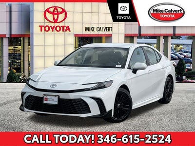 2025 Toyota Camry SE