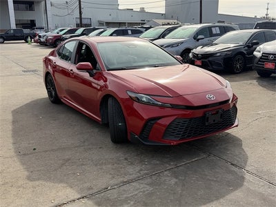 2025 Toyota Camry SE