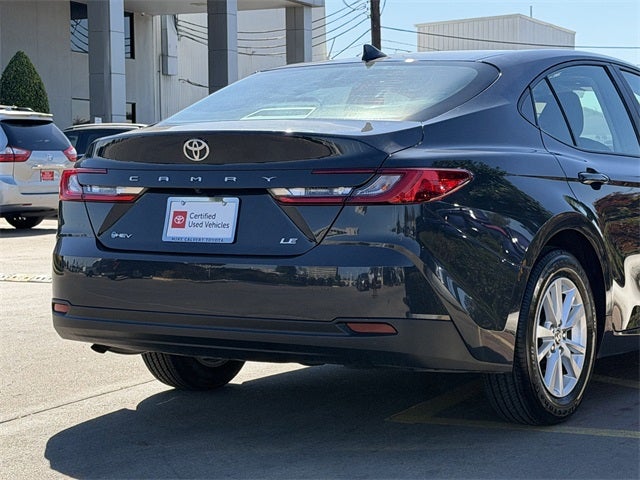 2025 Toyota Camry LE