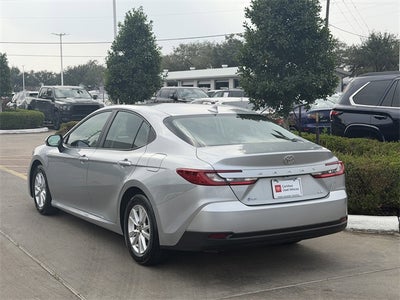 2025 Toyota Camry LE