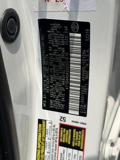 2025 Toyota Camry SE